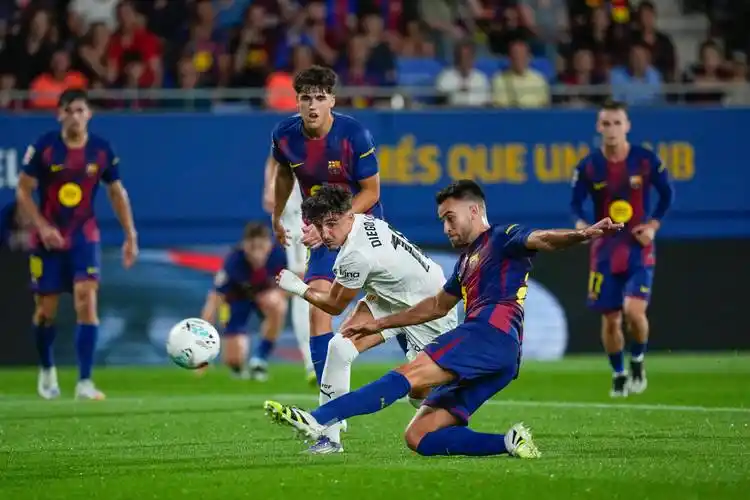 世俱杯：曼城 VS 开罗国民